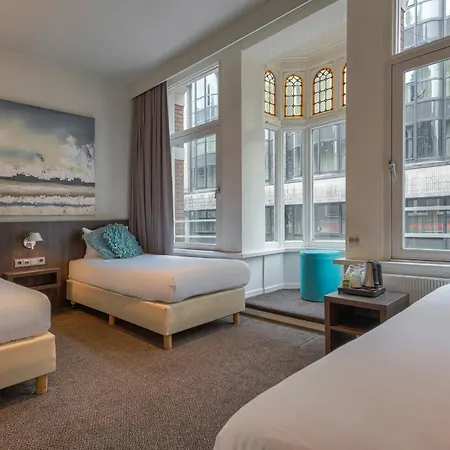 Отель Damsquare