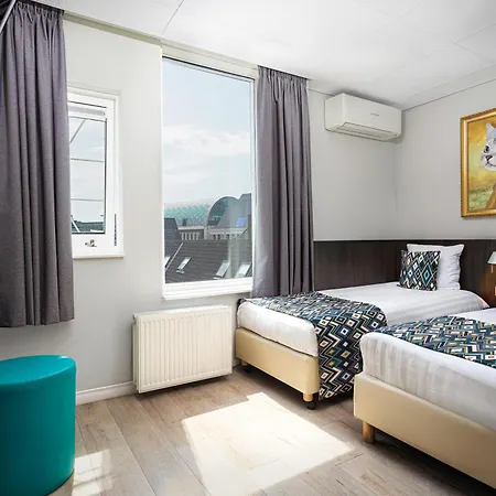 Отель Damsquare Амстердам