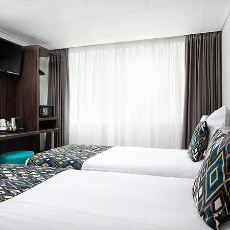 Damsquare Отель 3*