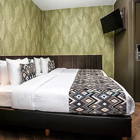 Hotel Damsquare 3*