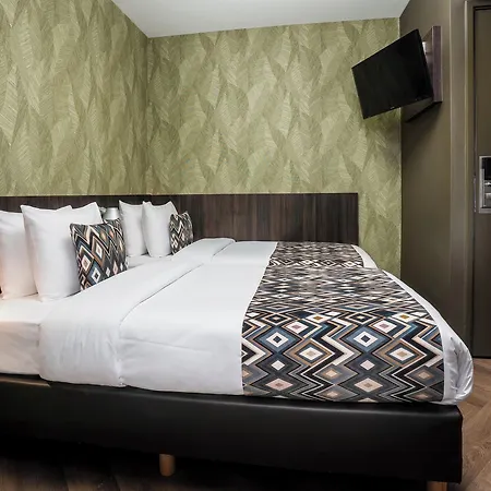 Hotel Damsquare 3*