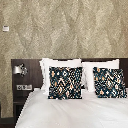 Damsquare Hotel