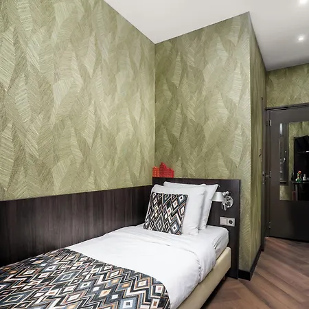Damsquare Hotel 3*