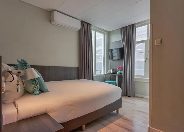 Damsquare Ξενοδοχείο 3*