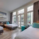 Damsquare Hotel